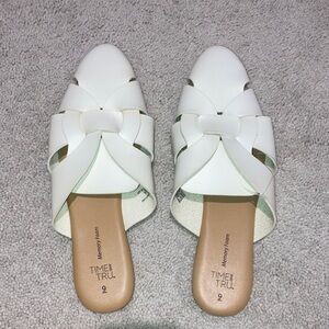 Time and Tru Women's Cream Mules size 9